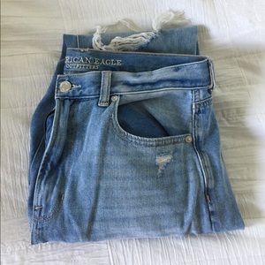 American eagle mom jean